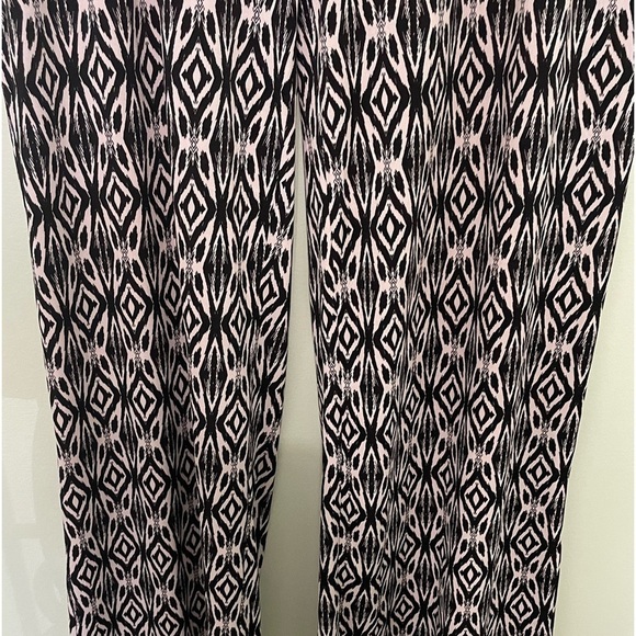 AB Studio Palazzo pants size L cute flowy pants so cute and comfortable - Picture 2 of 5